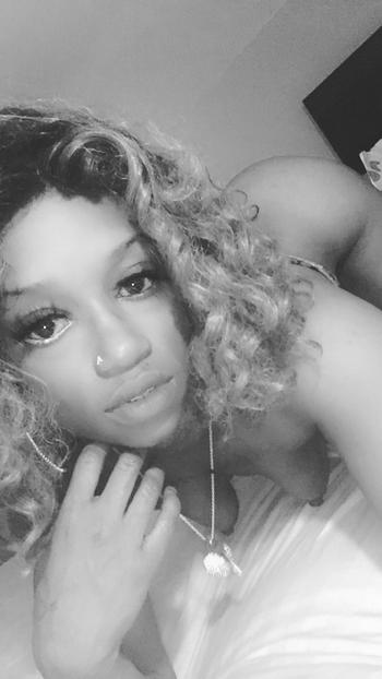 Fantasy , 22 African American female escort, Huntsville