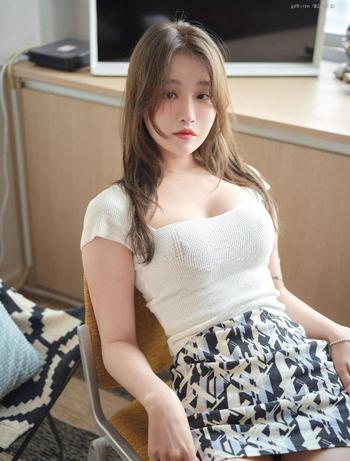 256-289-7856, 25  female escort, Huntsville