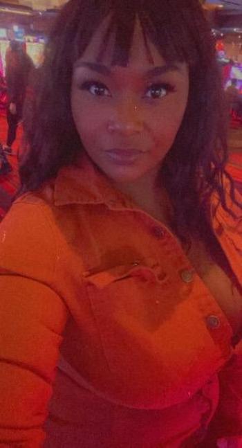 Alicia, 29  female escort, Huntsville