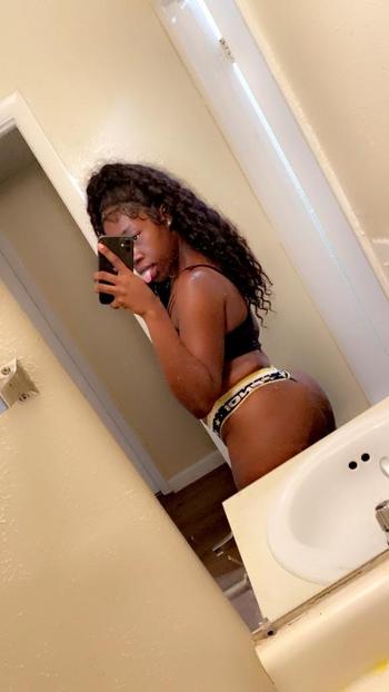 Pleasure , 23  female escort, Huntsville