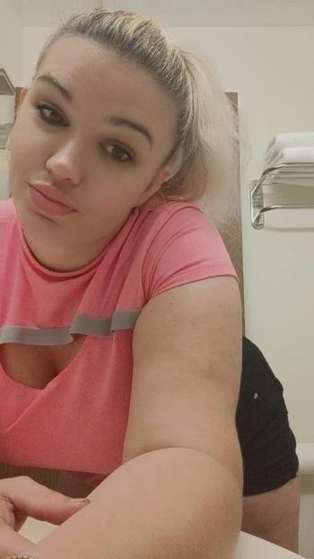 Crystal, 34  female escort, Huntsville
