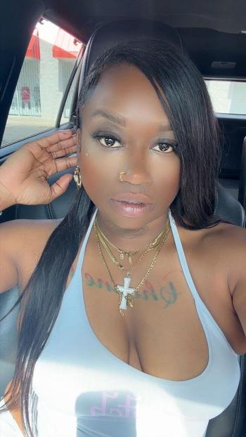 Madison Sinclair , 25  female escort, Huntsville